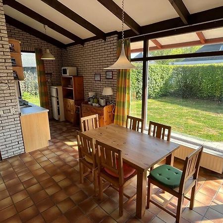 Knusse Bungalow Op Groen Park! Ауддорп Экстерьер фото